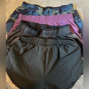 Running shorts bundle size small!